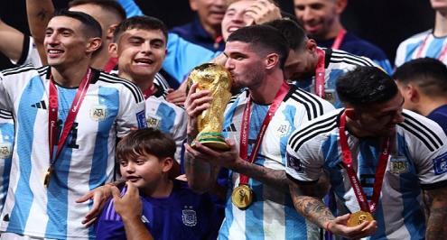 تقرير: بطل كأس العالم على رأس أولويات الأهلي السعودي